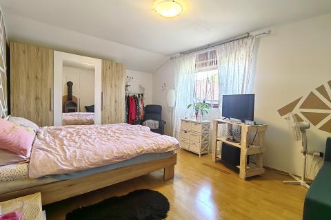 Marija Gorica, Trstenik - peterosobna kuća, mogućnost dva stana