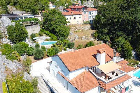 OPATIJA,LIGANJ- penthouse s bazenom, okućnicom, pogledom na more
