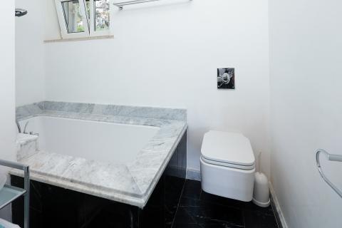 OPATIJA,LIGANJ- penthouse s bazenom, okućnicom, pogledom na more