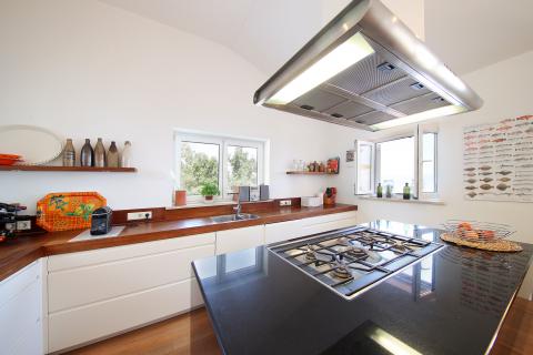 OPATIJA,LIGANJ- penthouse s bazenom, okućnicom, pogledom na more