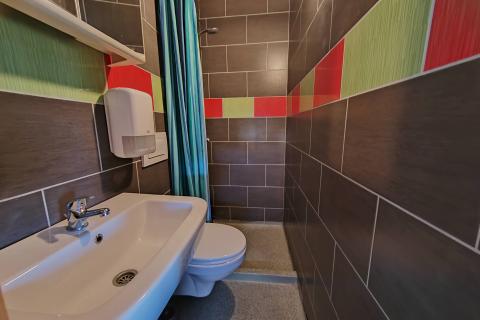 Uhodan turistički objekt na prodaju – Otok Krk, blizina plaže