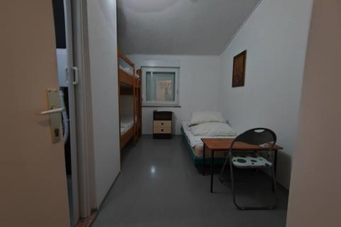 Uhodan turistički objekt na prodaju – Otok Krk, blizina plaže