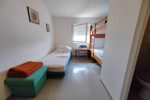 Uhodan turistički objekt na prodaju – Otok Krk, blizina plaže