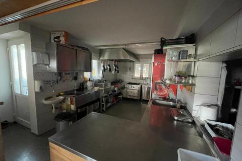 Uhodan turistički objekt na prodaju – Otok Krk, blizina plaže