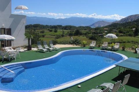 Baška - Batomalj - stan 65m2, bazen