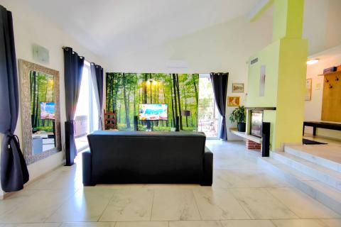 OTOK KRK-Oaza mira u srcu prirode