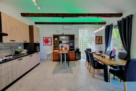 OTOK KRK-Oaza mira u srcu prirode