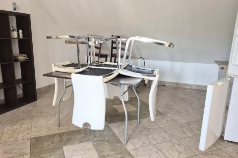 Sisak, Zeleni brijeg, Kuća s okućnicom