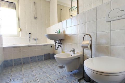 Istra,Umag,stan u centru s pogledom na more