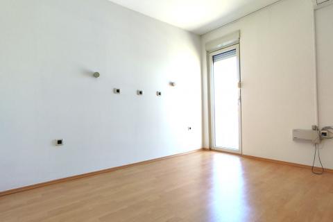 Istra,Umag,stan u centru s pogledom na more