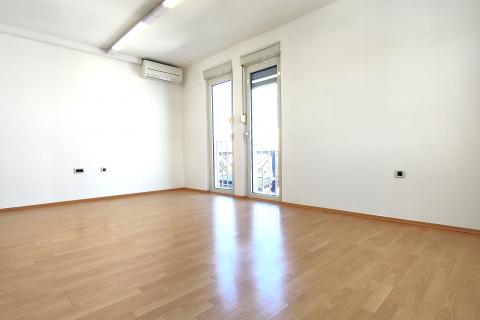 Istra,Umag,stan u centru s pogledom na more