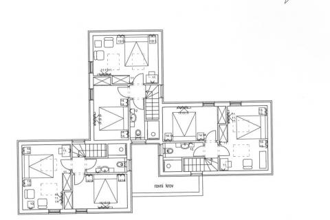 Višnjan, zgrada s četiri stana