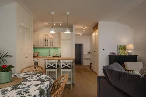 Condo/Apartment Opatija - Centar, Opatija, 57m2