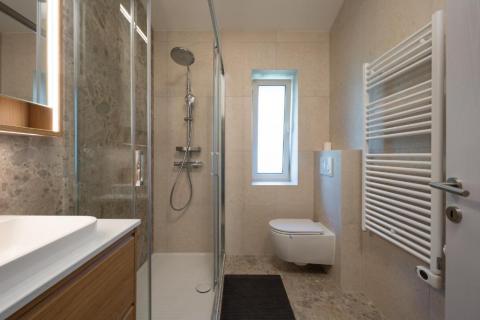 Condo/Apartment Opatija - Centar, Opatija, 57m2