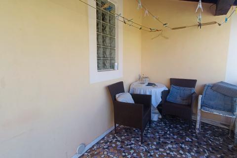 Istra, Rovinj - Višestambena kuća s 5 stambenih jedinica, dvorištem i pogledom na zelenilo