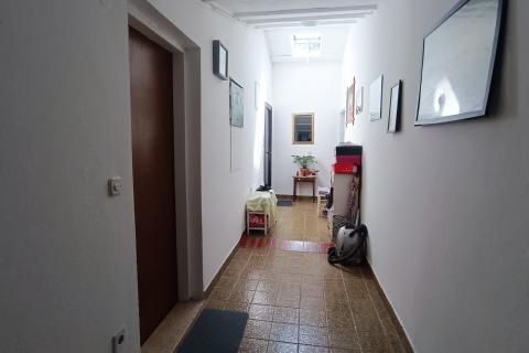 Istra, Rovinj - Višestambena kuća s 5 stambenih jedinica, dvorištem i pogledom na zelenilo