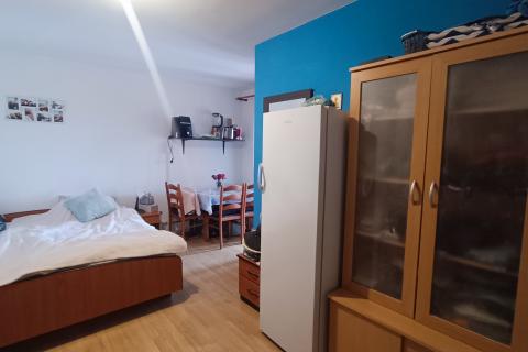 Istra, Rovinj - Višestambena kuća s 5 stambenih jedinica, dvorištem i pogledom na zelenilo