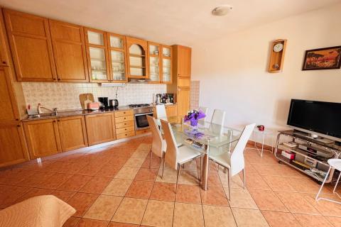 Crikvenica,Dramalj- dvosoban stan u prizemlju 150m od mora 