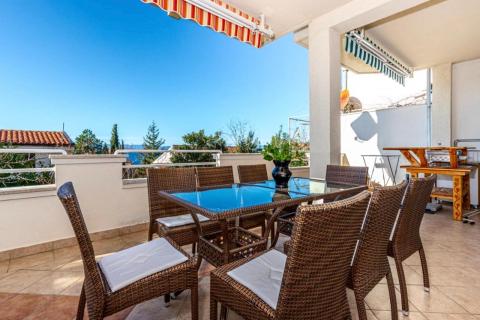 Crikvenica,Dramalj- dvosoban stan u prizemlju 150m od mora 