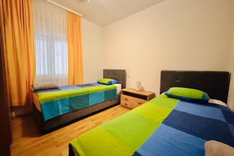 Crikvenica,Dramalj- dvosoban stan u prizemlju 150m od mora 