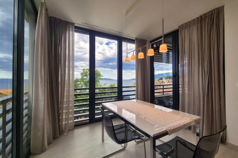 OPATIJA,VOLOSKO- NOVOGRADNJA, stan s bazenom i pogledom na more