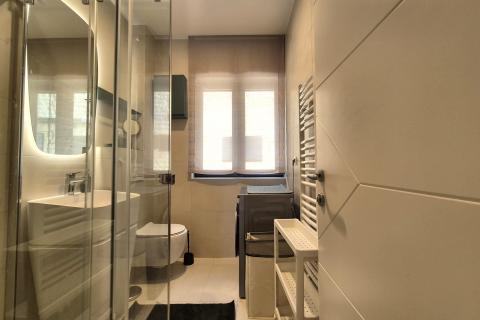 OPATIJA,VOLOSKO- NOVOGRADNJA, stan s bazenom i pogledom na more