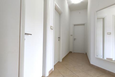 Istra,Lovrečica okolica,kuća s bazenom i apartmanima