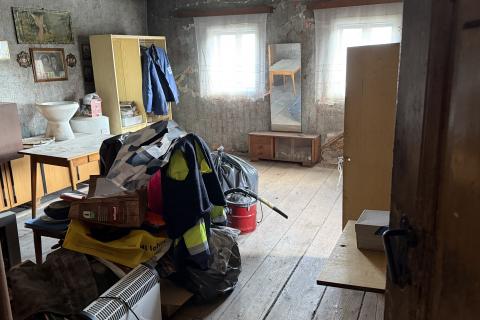 Sisak, Sela - Autohtona kuća s gospodarskom zgradom