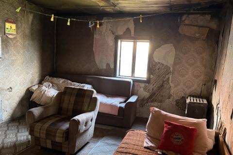 Sisak, Sela - Autohtona kuća s gospodarskom zgradom