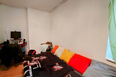 OTOK KRK-GRAD KRK kuća na 200 metara do mora 