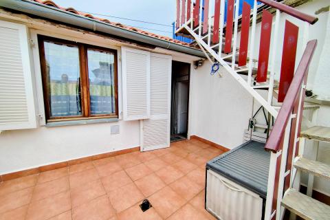 OTOK KRK-GRAD KRK kuća na 200 metara do mora 