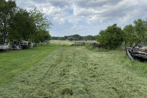 Sisak, Sela - Autohtona kuća s gospodarskom zgradom