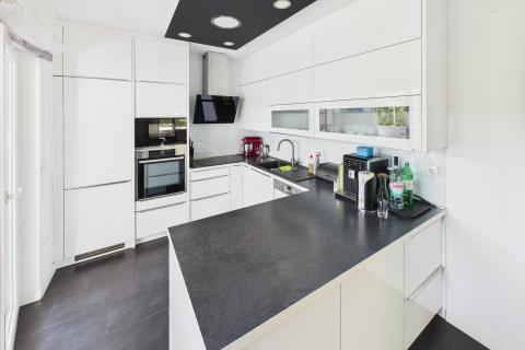 Zagreb, Vrapče, Kuća sa 4 stana, virtualna šetnja