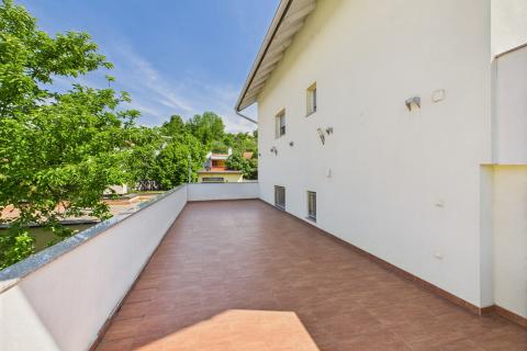 Zagreb, Vrapče, Kuća sa 4 stana, virtualna šetnja