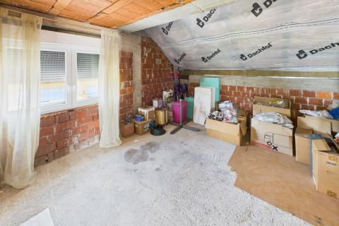 Zagreb, Vrapče, Kuća sa 4 stana, virtualna šetnja