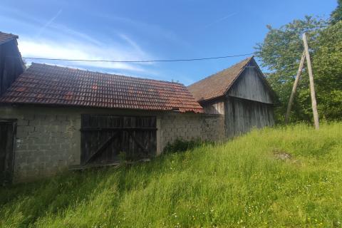 Ogulin-seosko imanje,90500 m2 okućnice