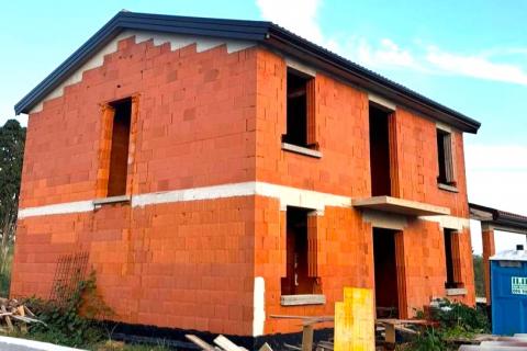 Istra,Karigador: Samostojeća kuća,Bazen