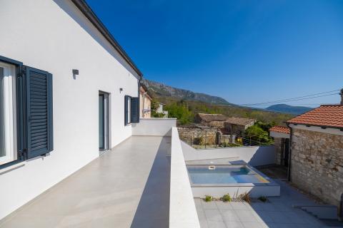 Crikvenica, Tribalj – 2 renovierte Steinhäuser