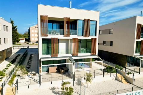 Spacious Two-Story Three-Bedroom Apartment in Rovinj