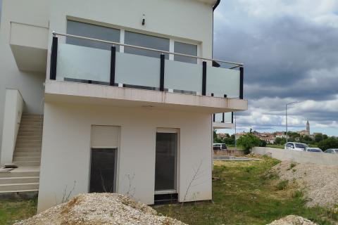 Istra, Višnjan- stan u prizemlju-pogled more