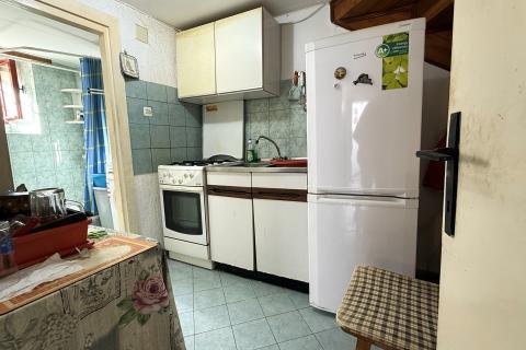 Mali Lošinj, autohtona kuća za adaptaciju u staroj gradskoj jezgri