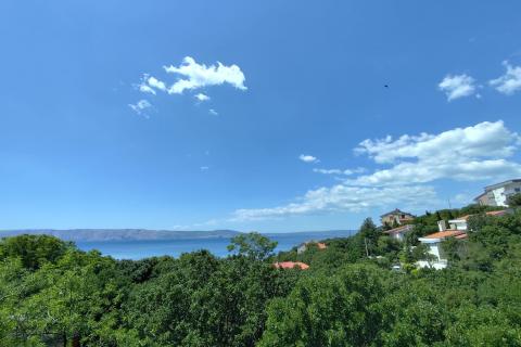 Novi Vinodolski, Klenovica, kuća sa 6 stanova