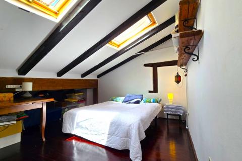 Istra,Rovinj,uređena kuća-150m2- u centru sa dvorištem-40m2- blizu mora