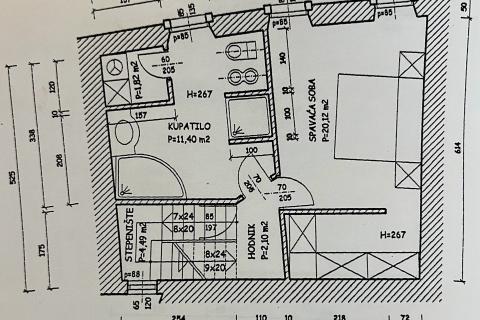 Istra,Rovinj,uređena kuća-150m2- u centru sa dvorištem-40m2- blizu mora