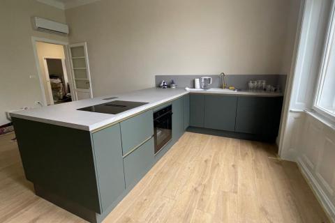 Istra,Pula trosobni stan u austrougarskoj vili Münz 