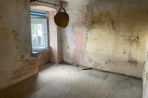 MATULJI, Dvojna kuća s pogledom na more - veliki potencijal!