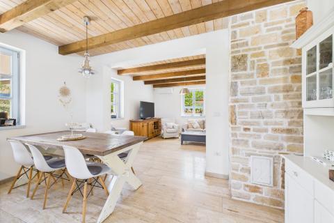 Hiša Juršići, Svetvinčenat, 179m2