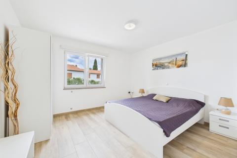 Istra, Svetvinčenat- kuća s bazenom