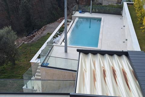 Lovran - moderan stan s terasom