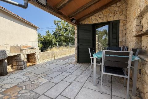 Otok Lošinj, Nerezine, autohtona vila sa 5 smještajnih jedinica